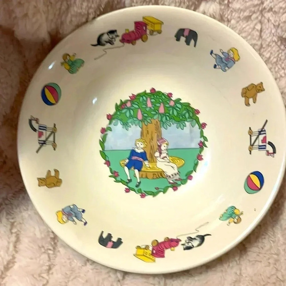 Laura Ashley playtime bowl - Picture 1 of 4